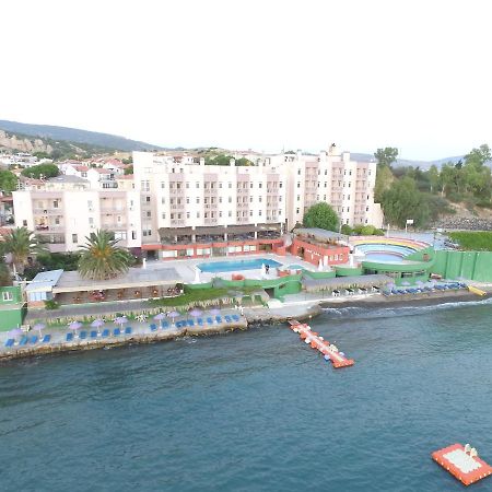 Hotel Leon Foça Eksteriør bilde