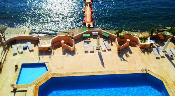 Hotel Leon Foça Eksteriør bilde