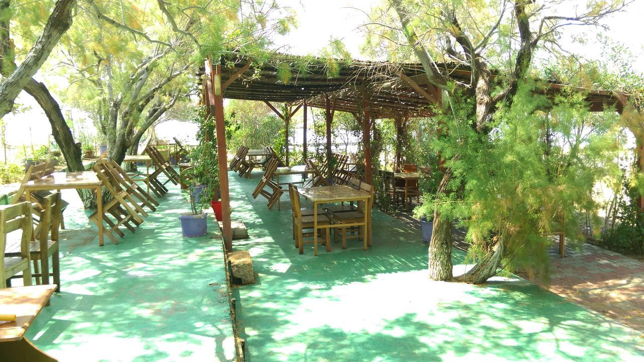 Hotel Leon Foça Eksteriør bilde