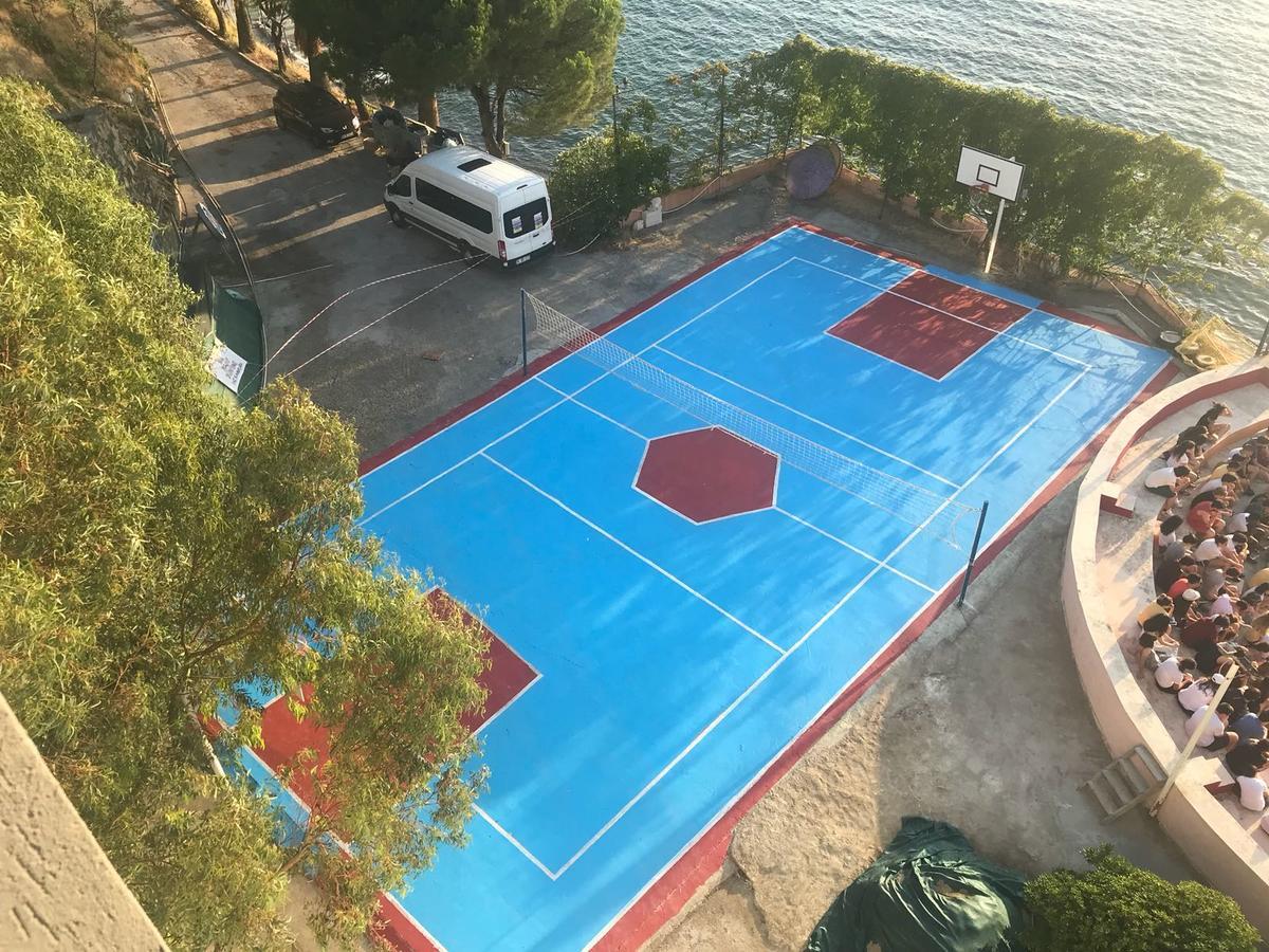 Hotel Leon Foça Eksteriør bilde